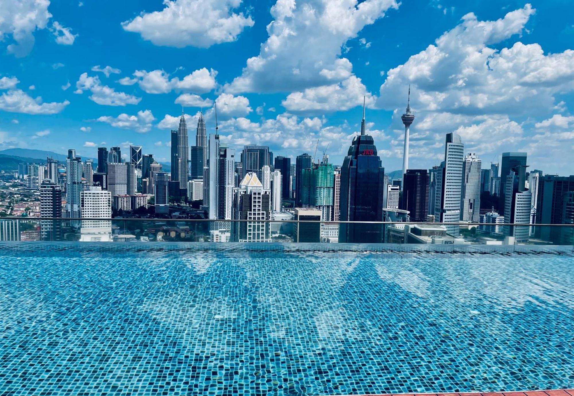 Regalia Suites 424 กัวลาลัมเปอร์ ภายนอก รูปภาพ